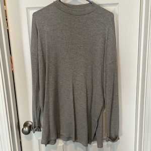Gray ribbed sweater